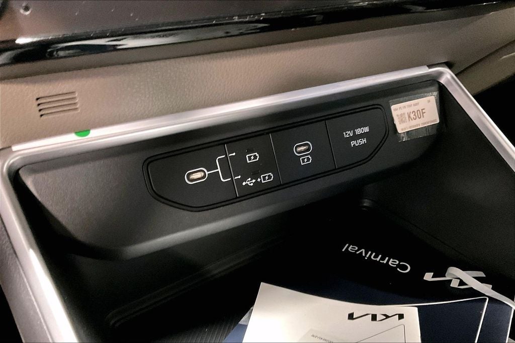 2026 Kia Carnival LXS