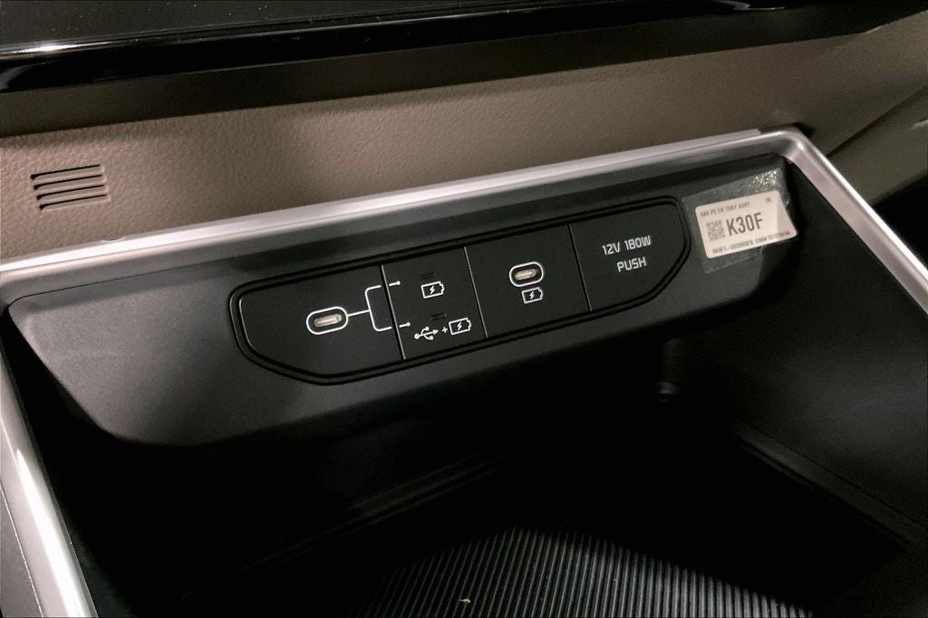 2026 Kia Carnival LX