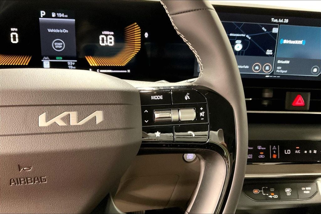 2027 Kia Carnival LXS