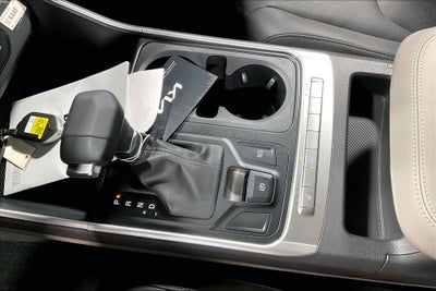 2027 Kia Carnival LXS