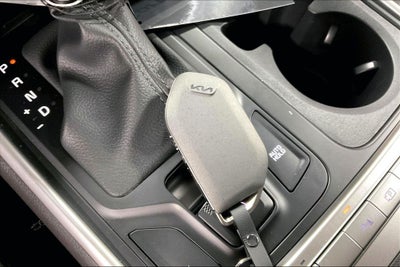 2027 Kia Carnival LXS