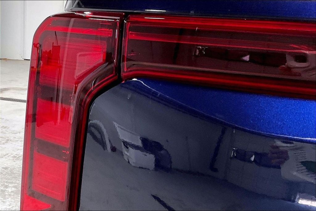 2027 Kia Carnival LXS