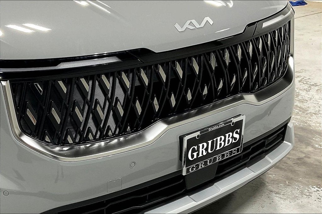 2027 Kia Carnival LXS