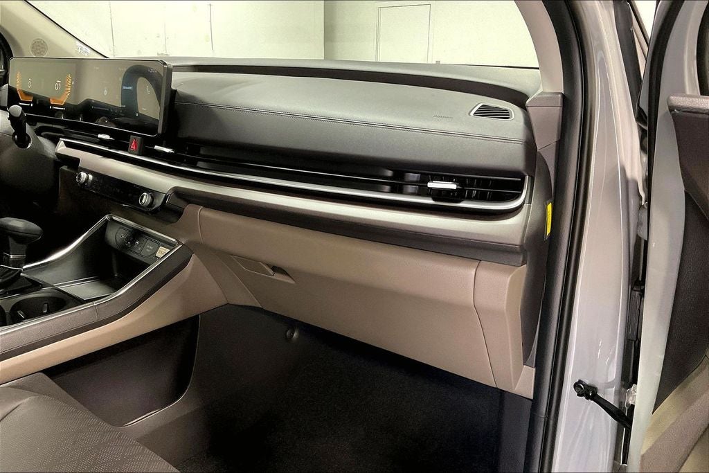 2027 Kia Carnival EX