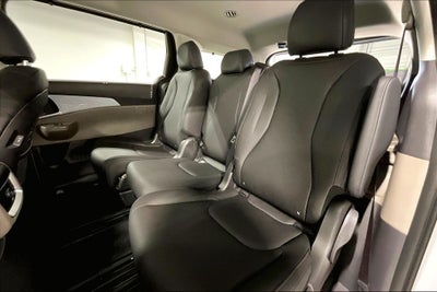 2027 Kia Carnival EX