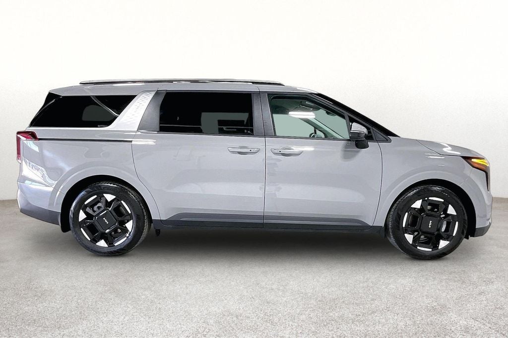 2027 Kia Carnival EX