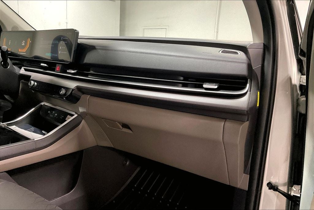 2027 Kia Carnival EX