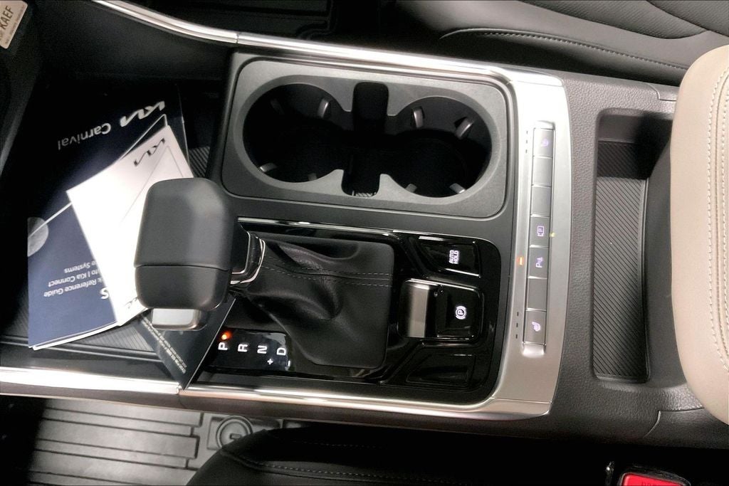 2027 Kia Carnival EX