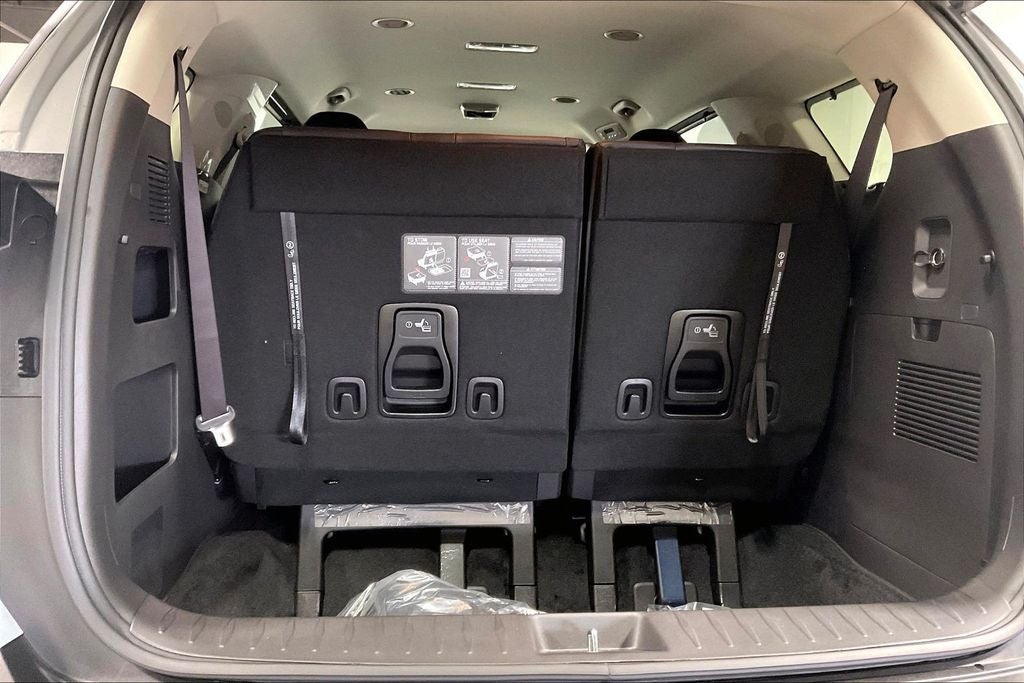 2027 Kia Carnival EX