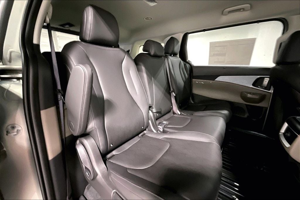 2027 Kia Carnival EX
