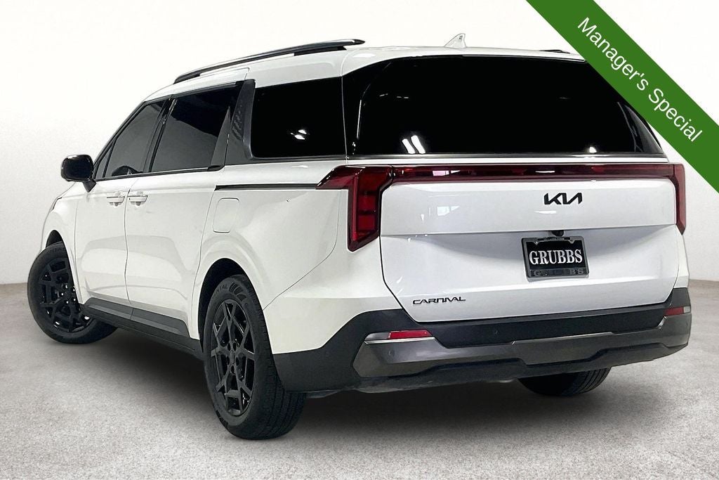 2025 Kia Carnival SX