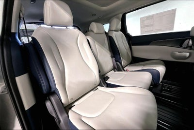 2026 Kia Carnival SX