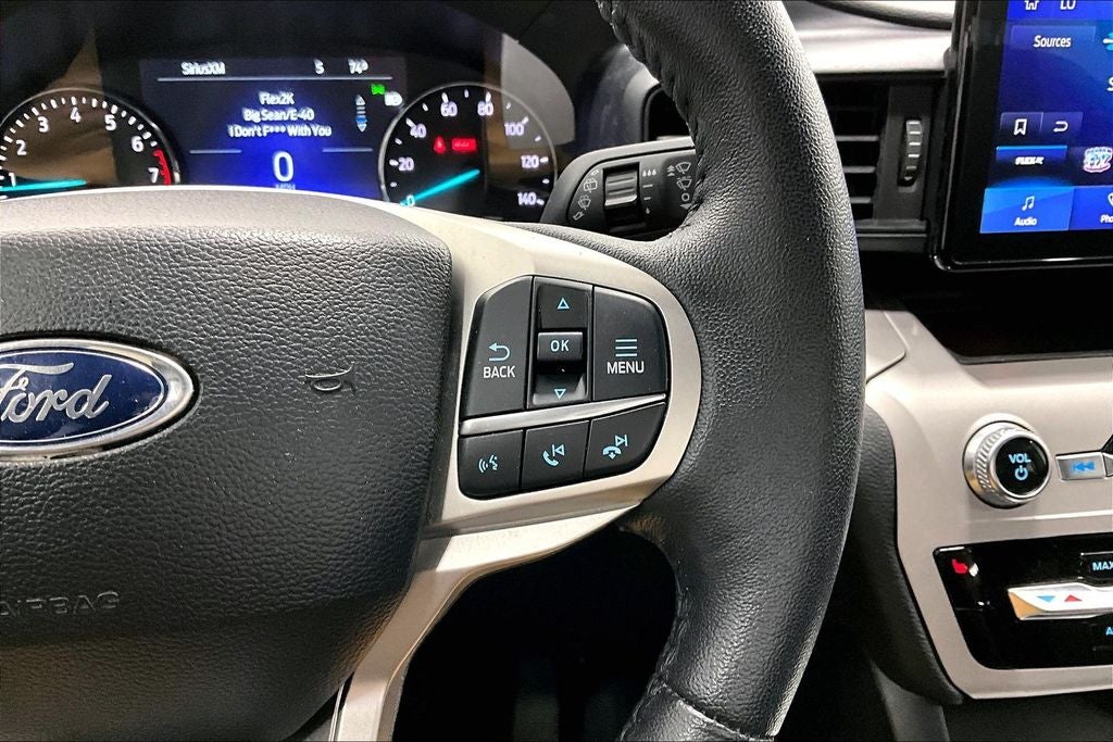 2024 Ford Explorer XLT