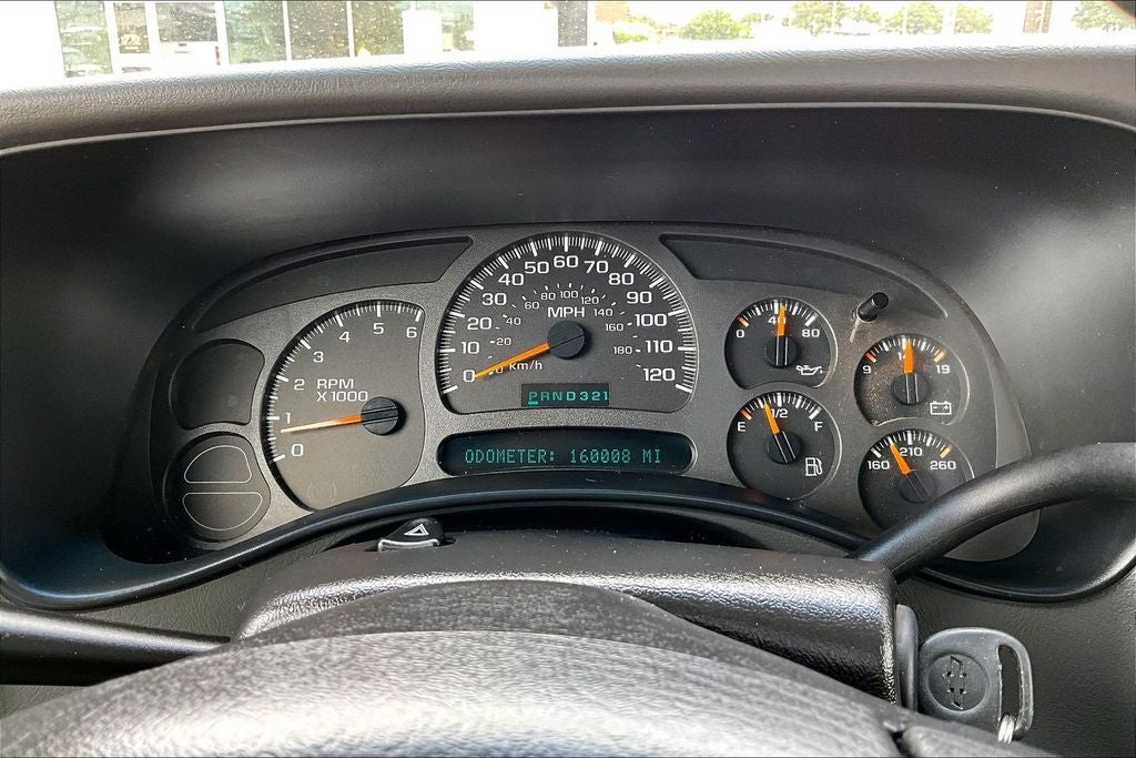 2003 Chevrolet Tahoe LS