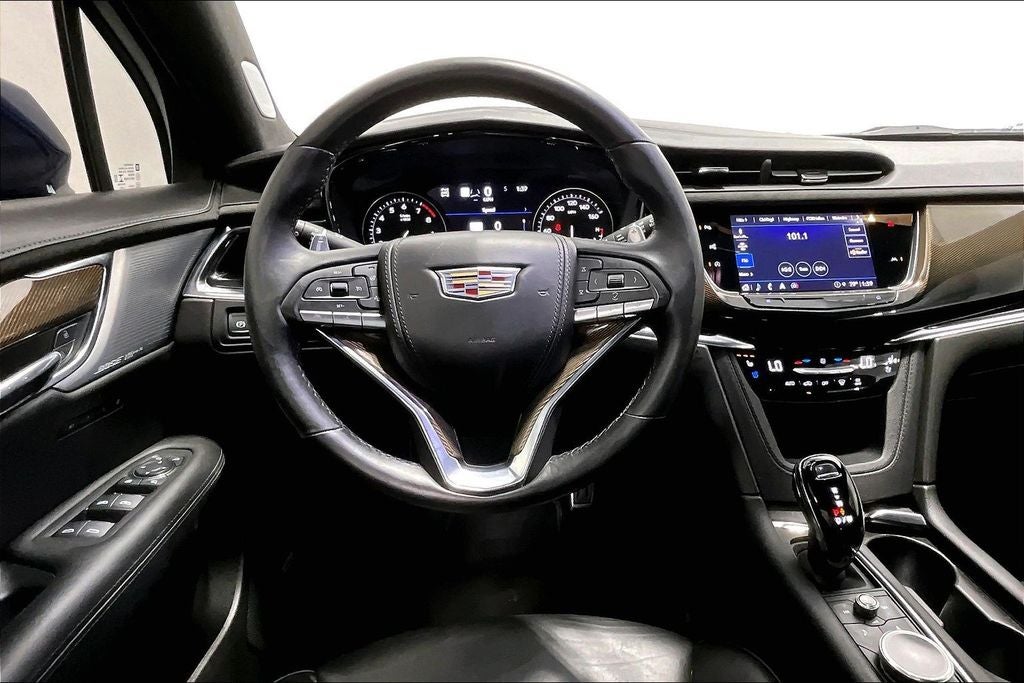 2023 Cadillac XT6 Sport