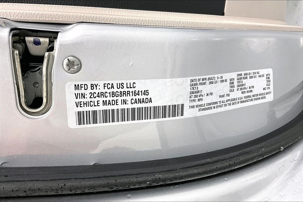 2024 Chrysler Pacifica Touring L