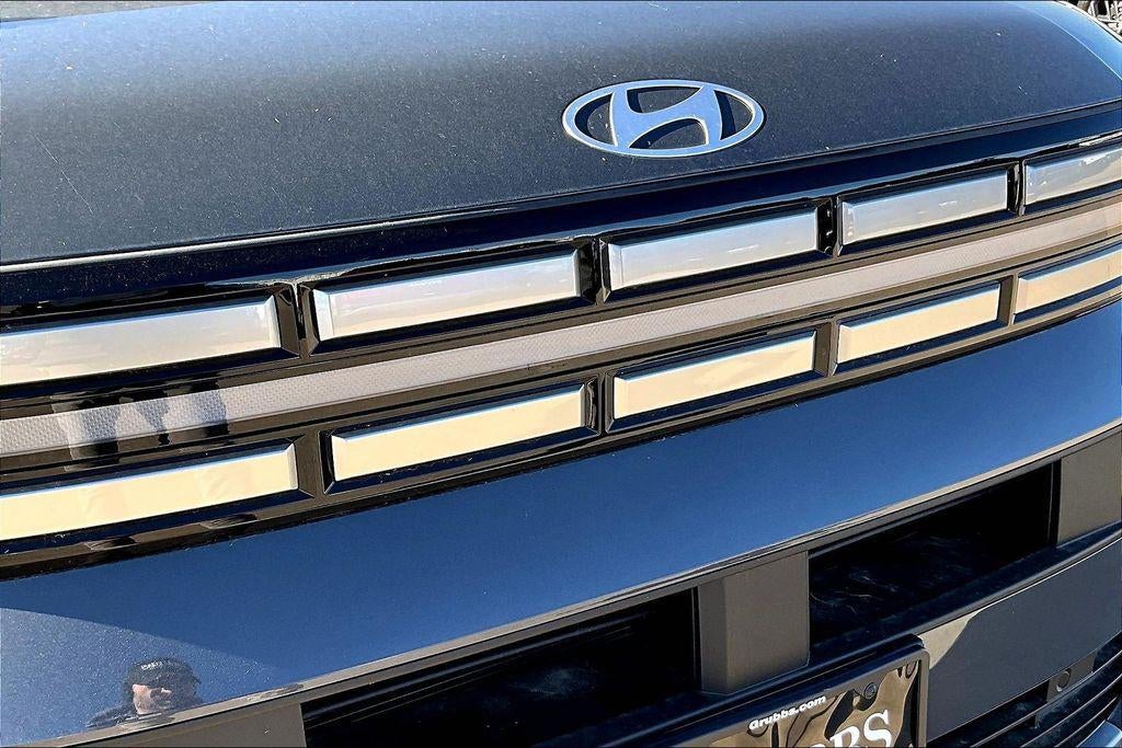 2026 Hyundai Santa Fe SE FWD