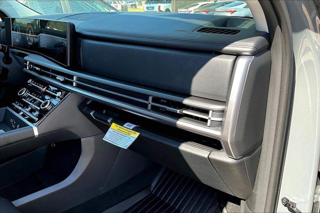 2026 Hyundai Santa Fe SE FWD