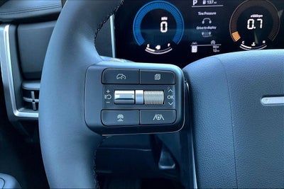 2026 Hyundai Santa Fe SE FWD