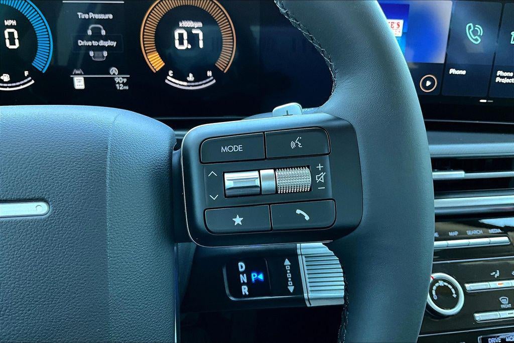 2026 Hyundai Santa Fe SE FWD