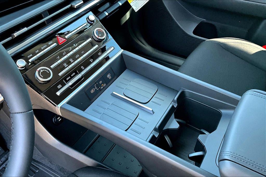 2026 Hyundai Santa Fe SE FWD