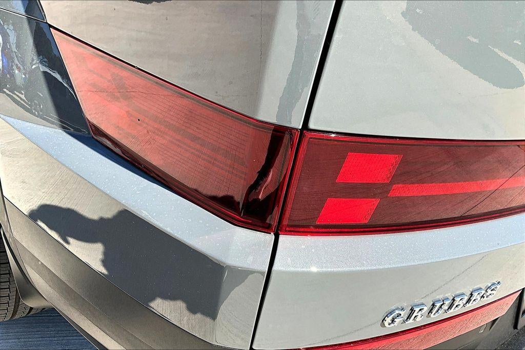 2026 Hyundai Santa Fe SE FWD