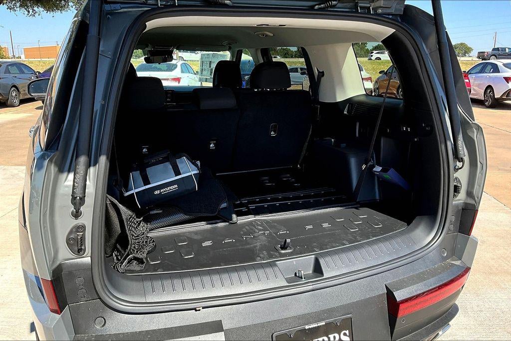 2026 Hyundai Santa Fe SE FWD