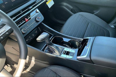 2025 Hyundai Santa Cruz SE FWD