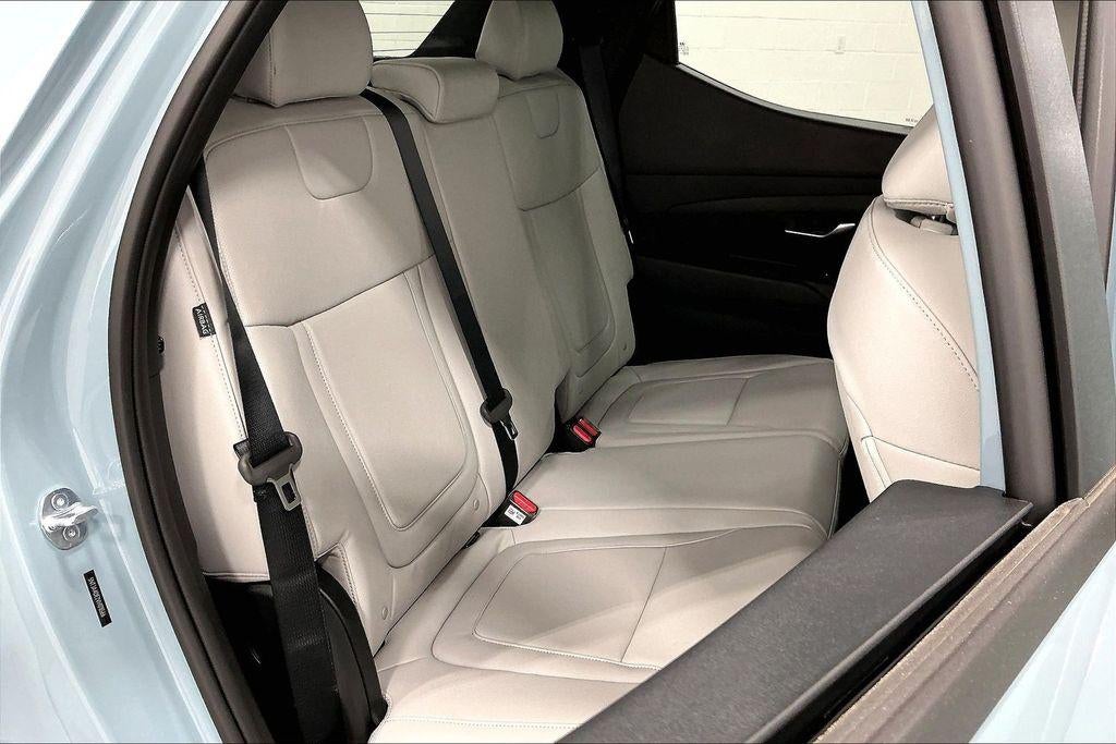 2027 Hyundai Santa Cruz SE FWD