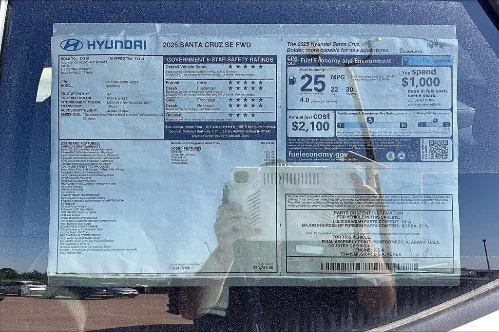 2025 Hyundai Santa Cruz SE FWD