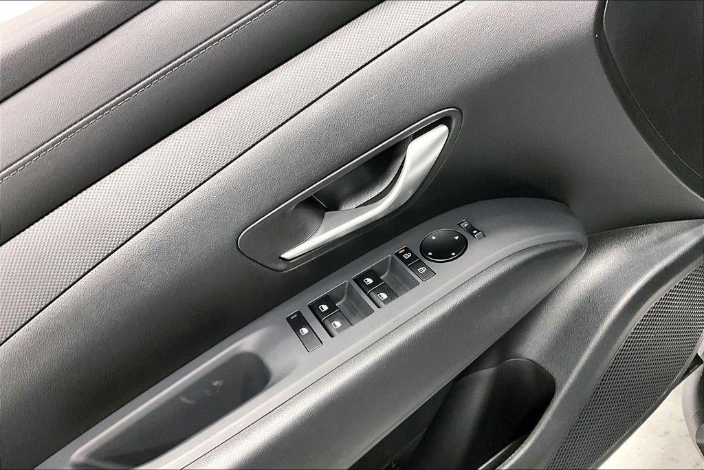 2026 Hyundai Santa Cruz SEL FWD