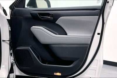 2023 Toyota Highlander L