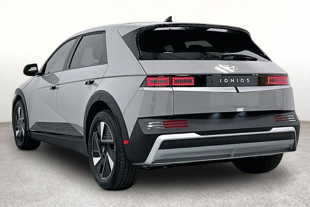 2026 Hyundai IONIQ 5 SE