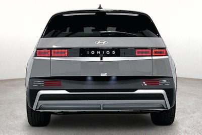 2026 Hyundai IONIQ 5 SE