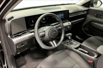 2027 Hyundai Kona SE FWD