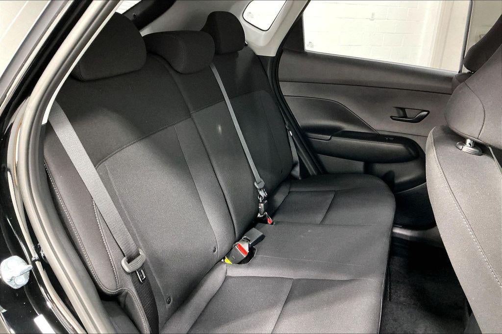 2027 Hyundai Kona SE FWD