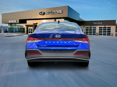 2025 Hyundai Elantra SE
