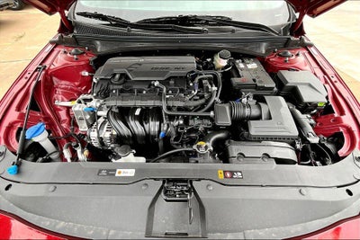 2025 Hyundai Elantra SE