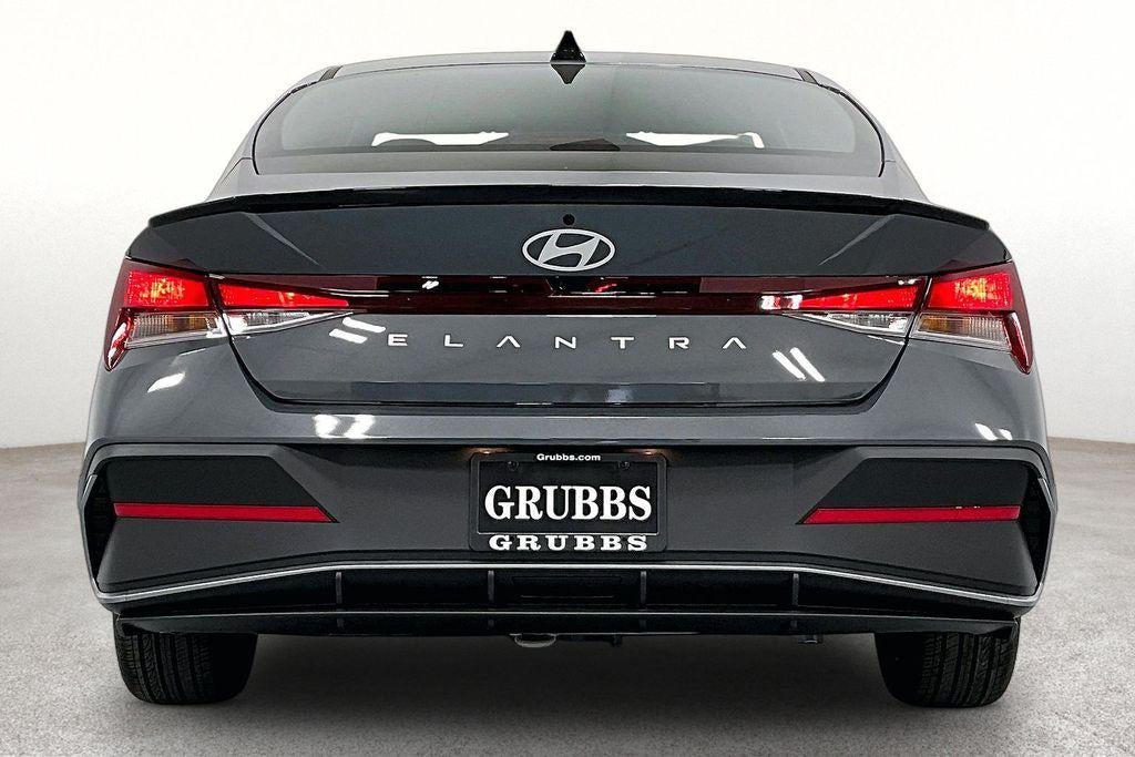 2026 Hyundai Elantra SEL Sport Plus