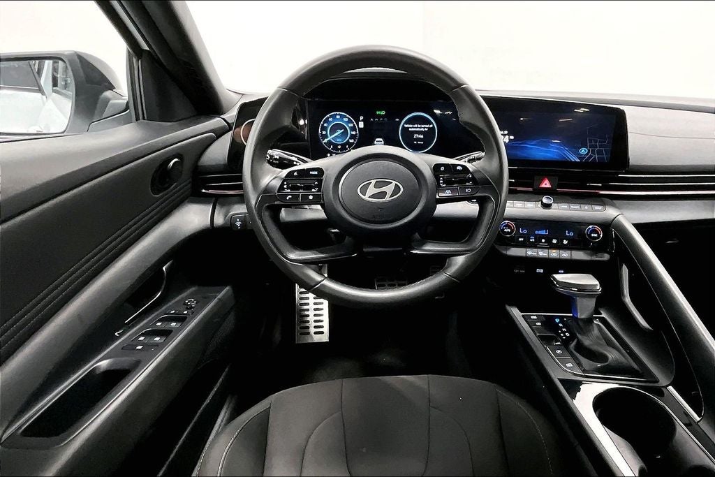 2025 Hyundai Elantra Hybrid SEL Sport