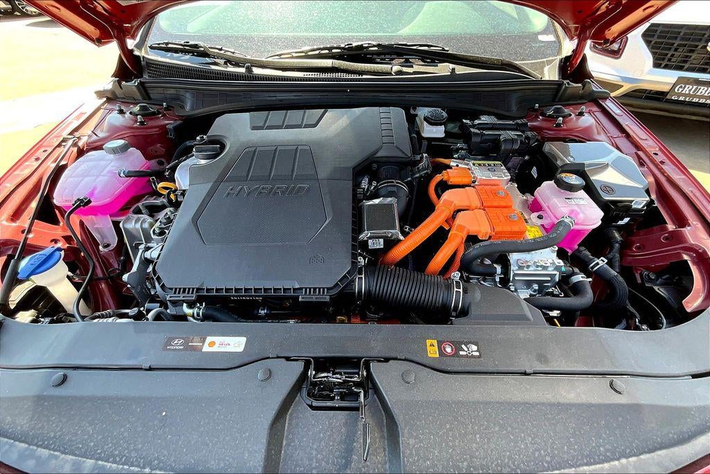 2025 Hyundai Elantra Hybrid SEL Sport