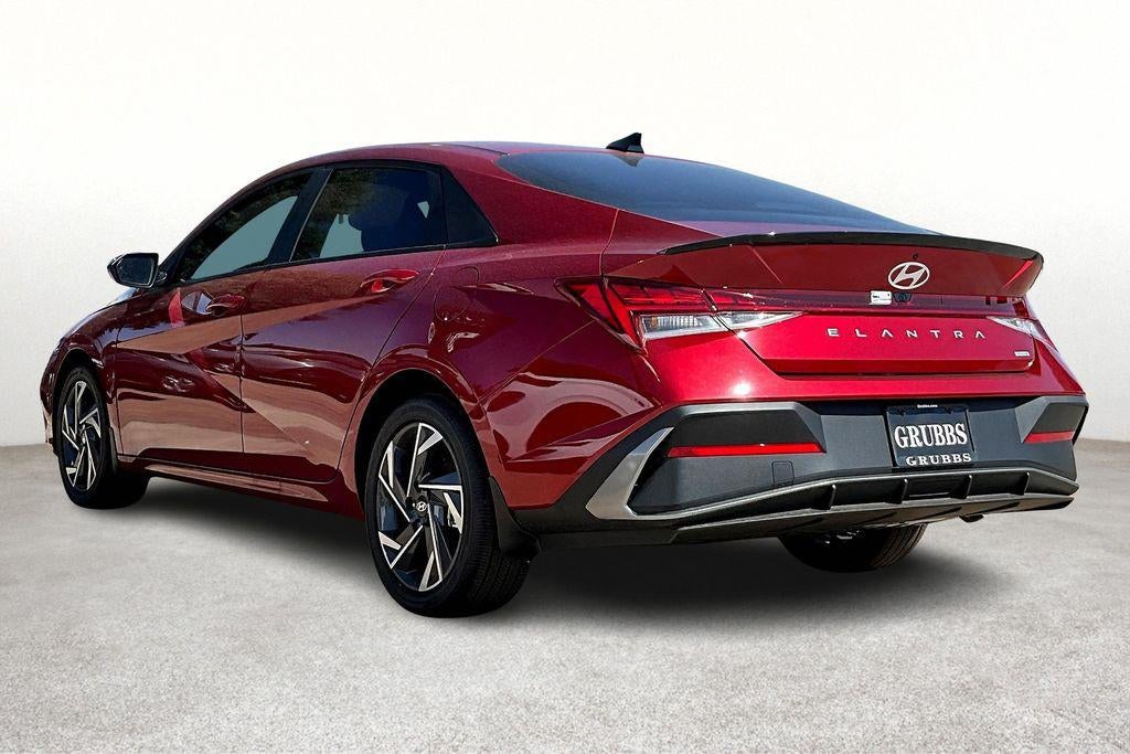 2025 Hyundai Elantra Hybrid SEL Sport