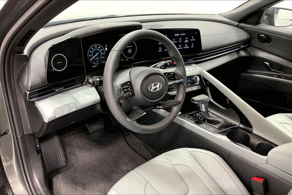 2026 Hyundai Elantra Hybrid Limited