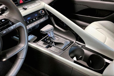 2026 Hyundai Elantra Hybrid Limited