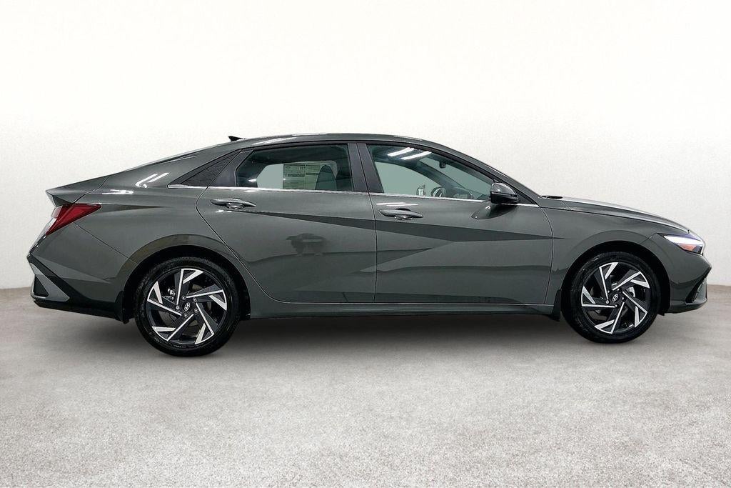2026 Hyundai Elantra Hybrid Limited