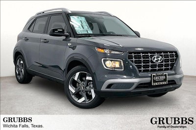 2026 Hyundai Venue SEL w/Two-Tone Roof
