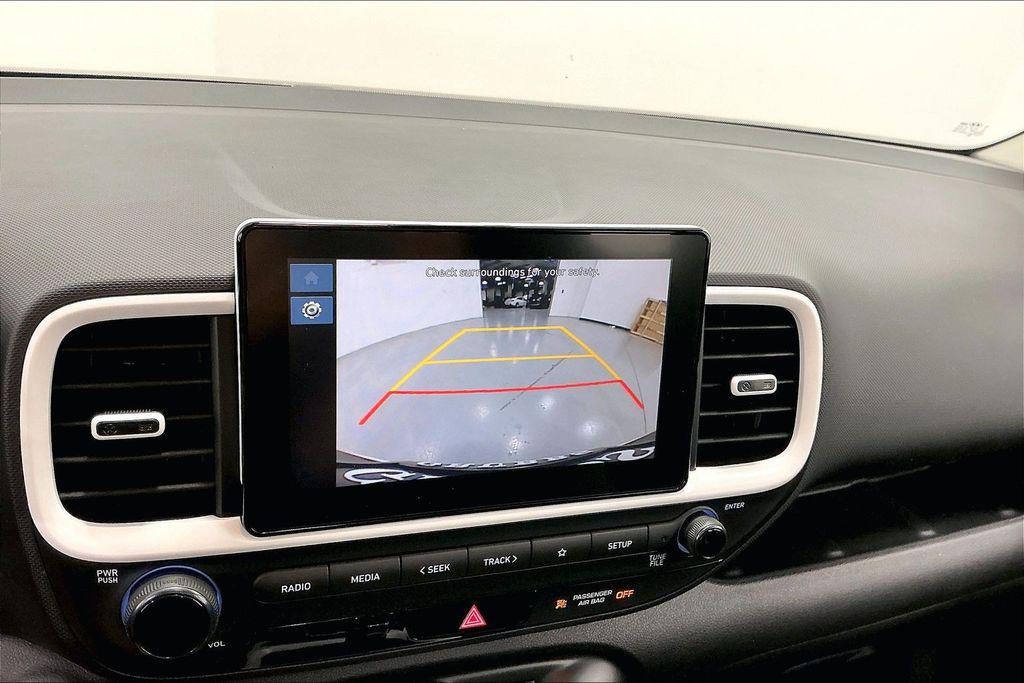 2026 Hyundai Venue SEL w/Two-Tone Roof