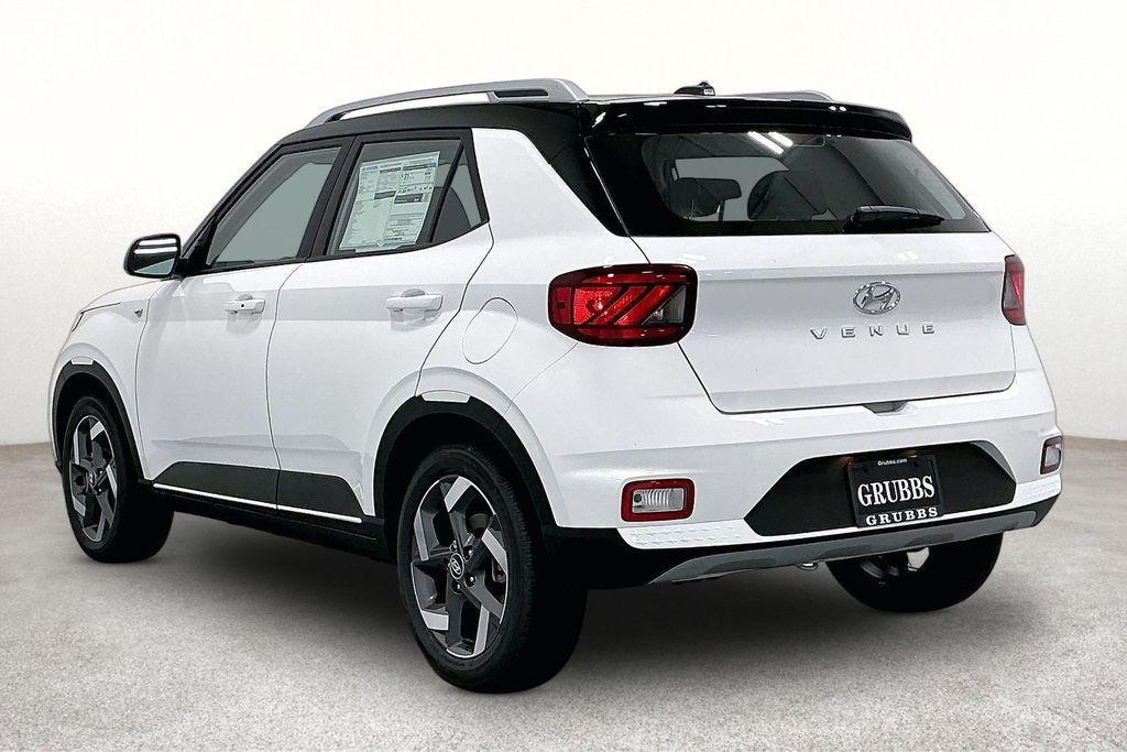 2026 Hyundai Venue SEL w/Two-Tone Roof