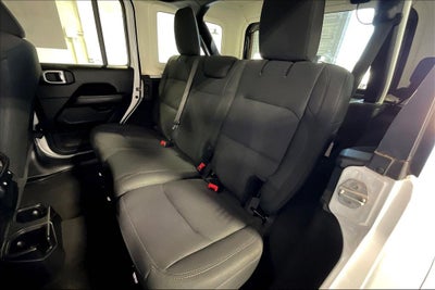 2020 Jeep Wrangler Unlimited Sahara 4x4