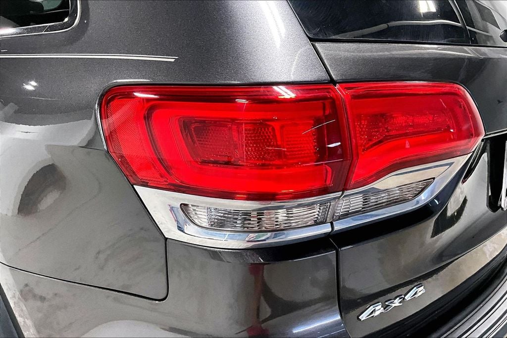 2019 Jeep Grand Cherokee Laredo E 4x4